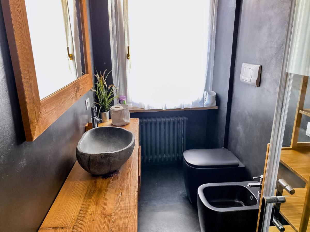 Tra Piazza Erbe E Piazza Bra Raffinata Maison Hotel Verona Bagian luar foto